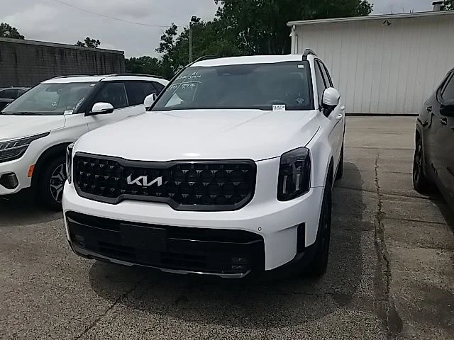 Used 2024 White Kia SX X-Pro image 13