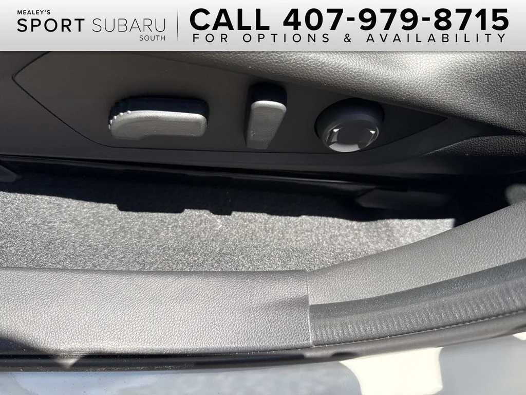 New 2026 CRYSTAL WHITE PEARL Subaru Limited Hybrid image 25