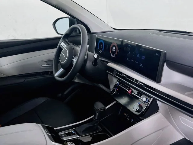 Used 2026 White Pearl Hyundai SEL image 21
