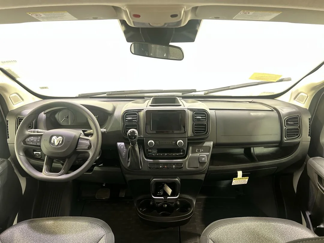 New 2026 Bright White Clear-Coat Exterior Paint RAM Tradesman 1500 Low Roof 118 WB w/Pass Seat image 12