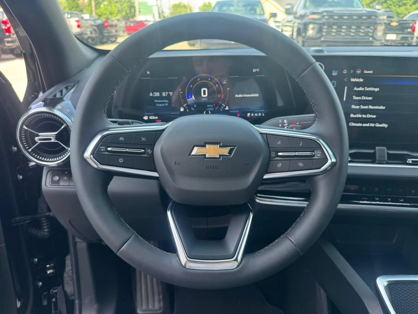 2027 Chevrolet Equinox LT - Photo 17