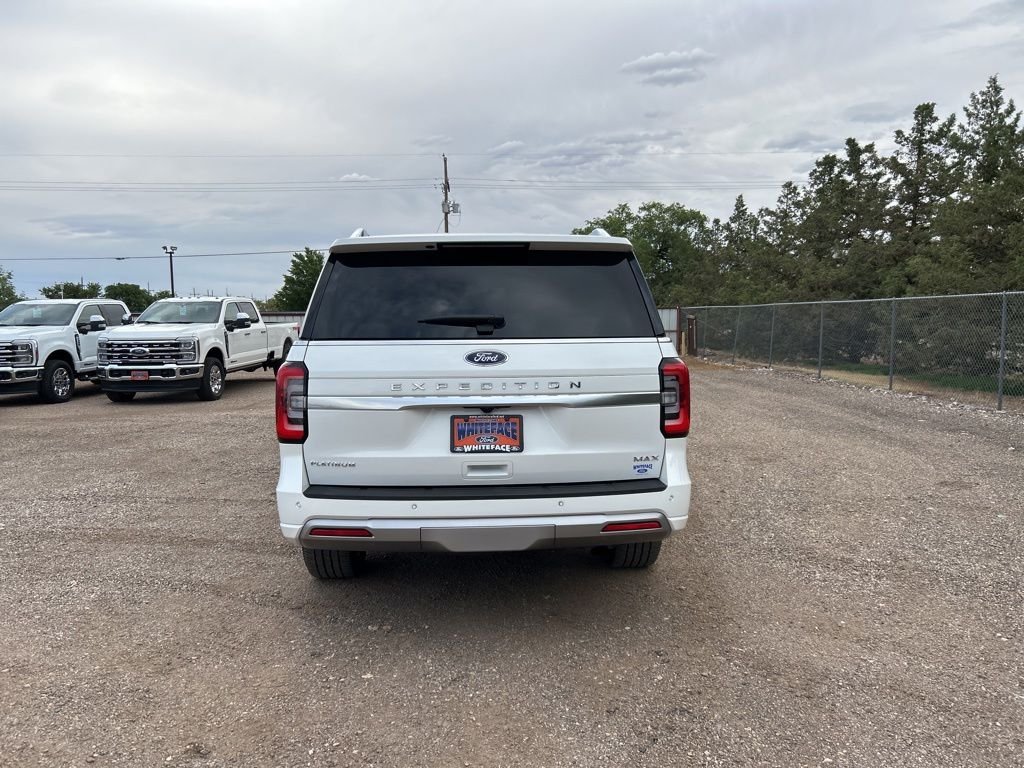 Used 2022 White Metallic Ford Platinum image 5
