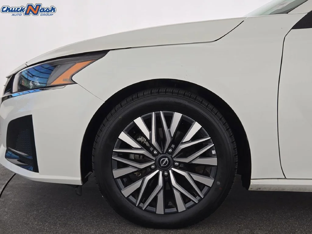 2025 Nissan Altima SV - Photo 36