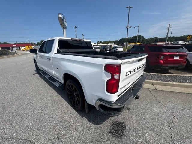 Used 2021 White Chevrolet LTZ image 6