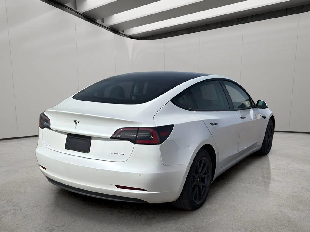 Used 2021 Pearl White Multi-Coat Tesla Long Range image 5