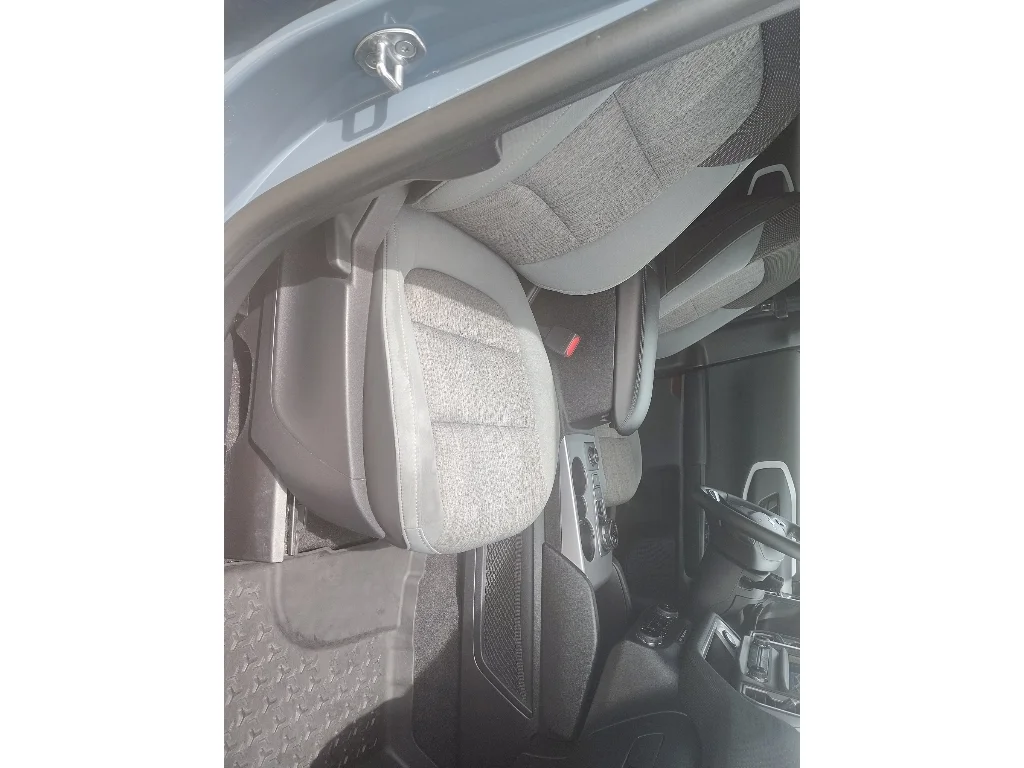 Used 2024 Azure Gray Metallic Ford Big Bend image 15