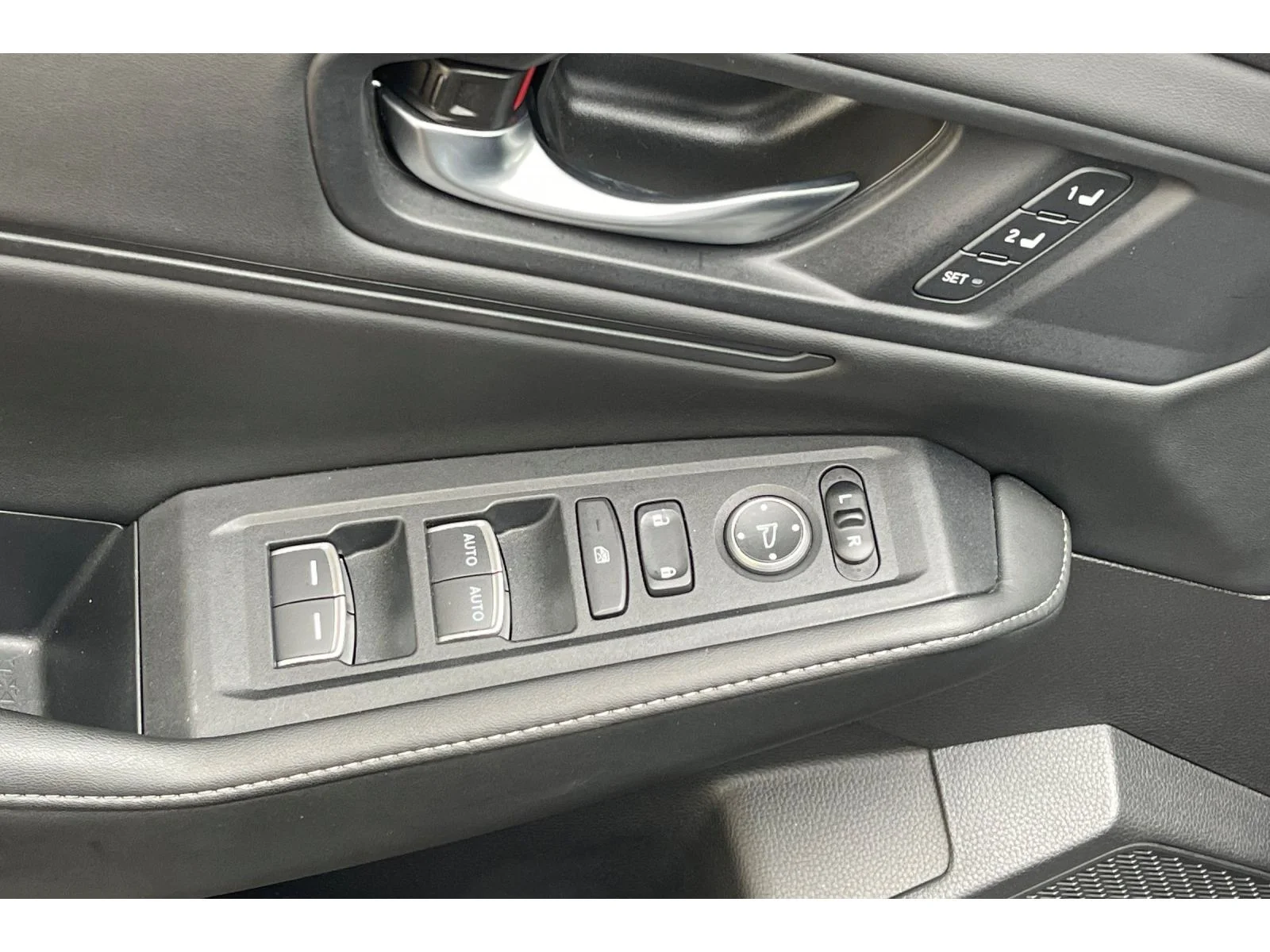 Used 2024 Urban Gray Pearl Honda Sport-L image 12
