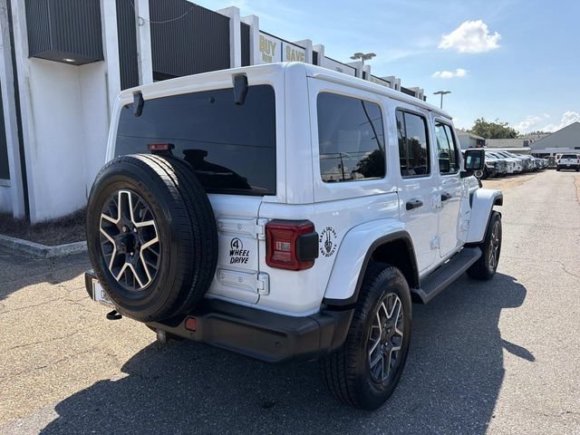 Used 2024 Bright White Clea Jeep Sahara image 6