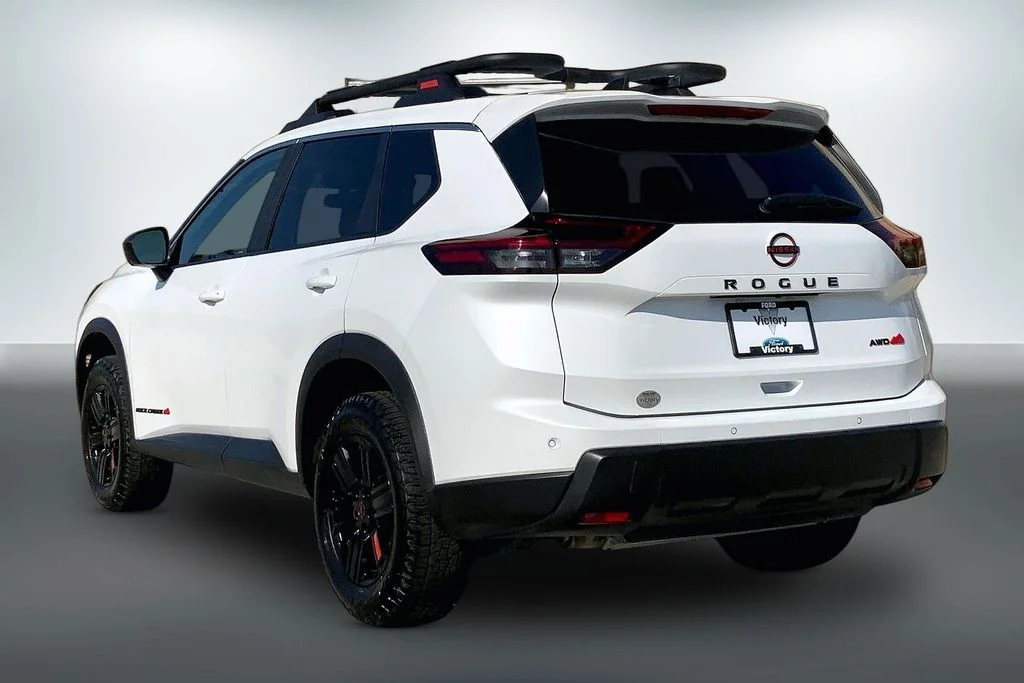 Used 2026 White Nissan Rock Creek image 12