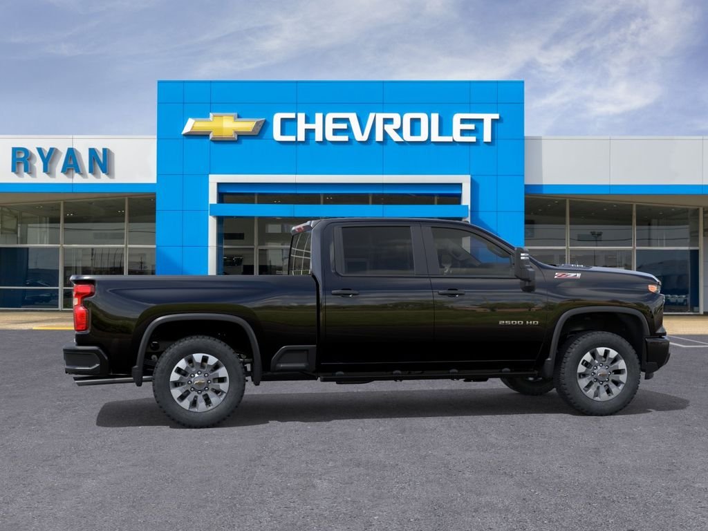 2026 Chevrolet Silverado 2500 HD Custom - Photo 5