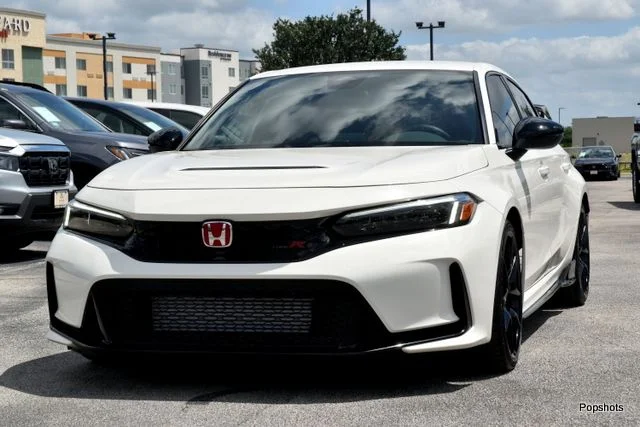 2025 Honda Civic Type-R's photo