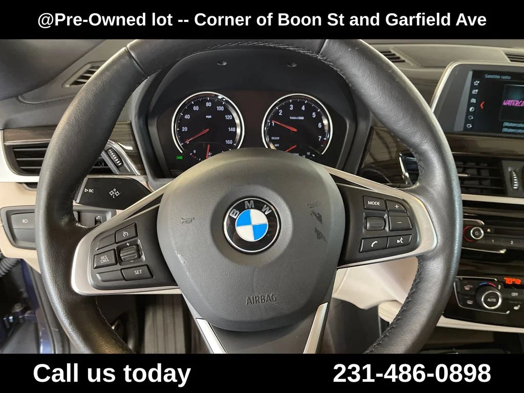 Used 2018 Blue BMW xDrive28i image 20