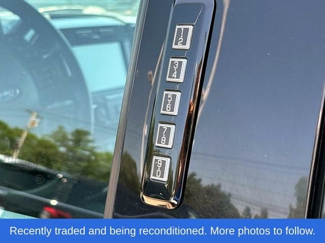 Used 2022 White Ford XLT image 7
