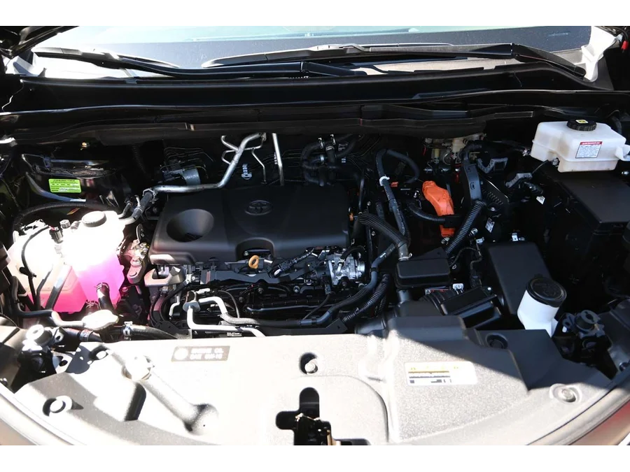 2025 Toyota Sienna XLE - Photo 32