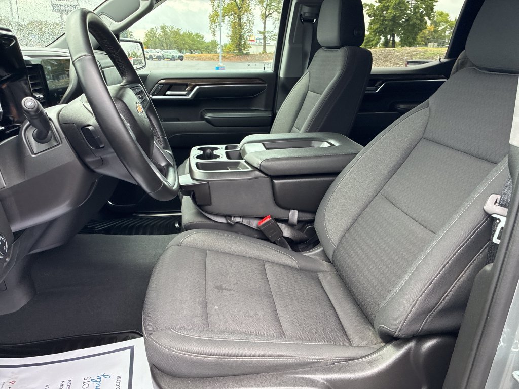Used 2023 Gray Chevrolet LT image 10