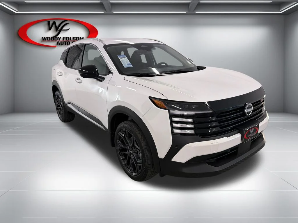 New 2026 Aspen White TriCoat Nissan SR image 3