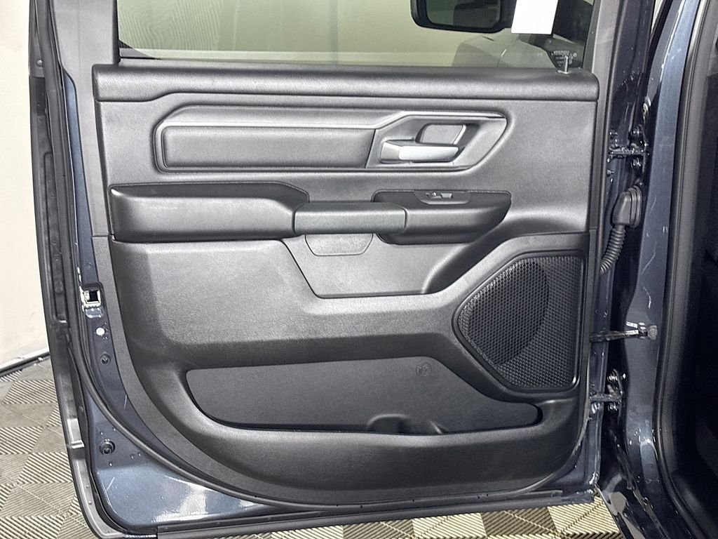 New 2026 Forged Blue Metallic Exterior Paint RAM  image 18