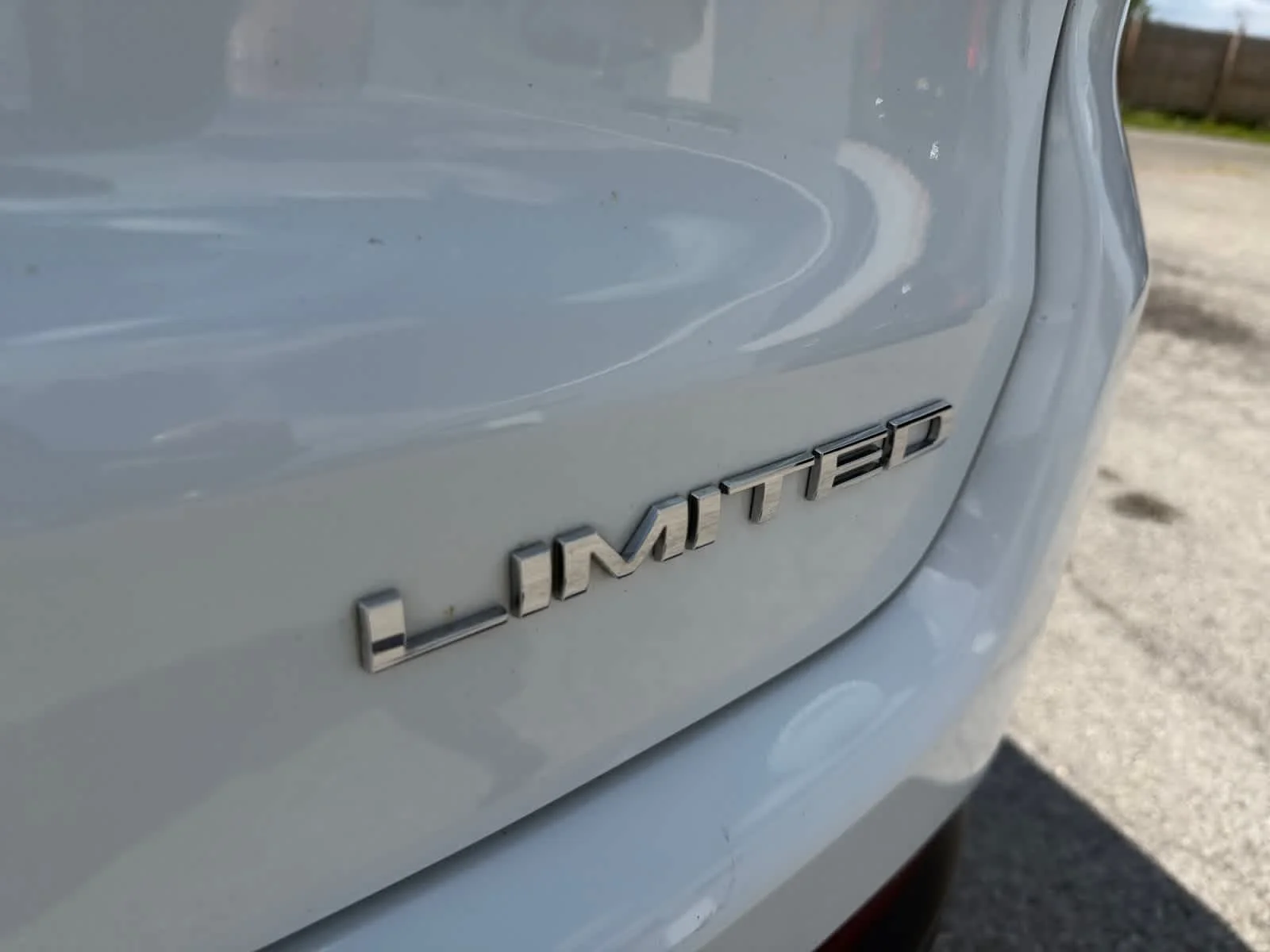 Used 2024 Bright White Clearcoat Jeep Limited image 28