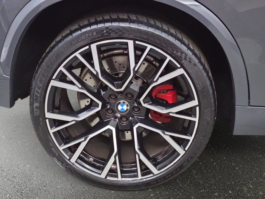 Used 2022 Dravit Grey Metallic BMW  image 34