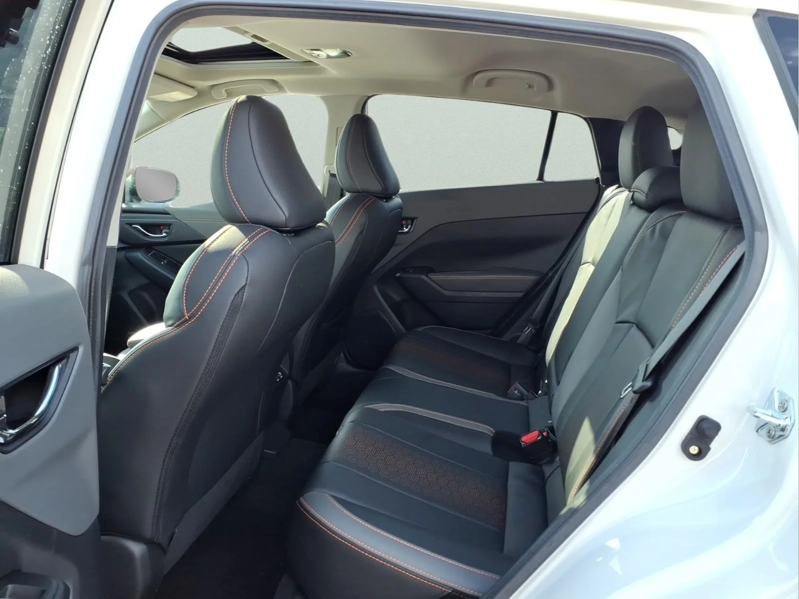 Used 2025 White Subaru Limited image 11