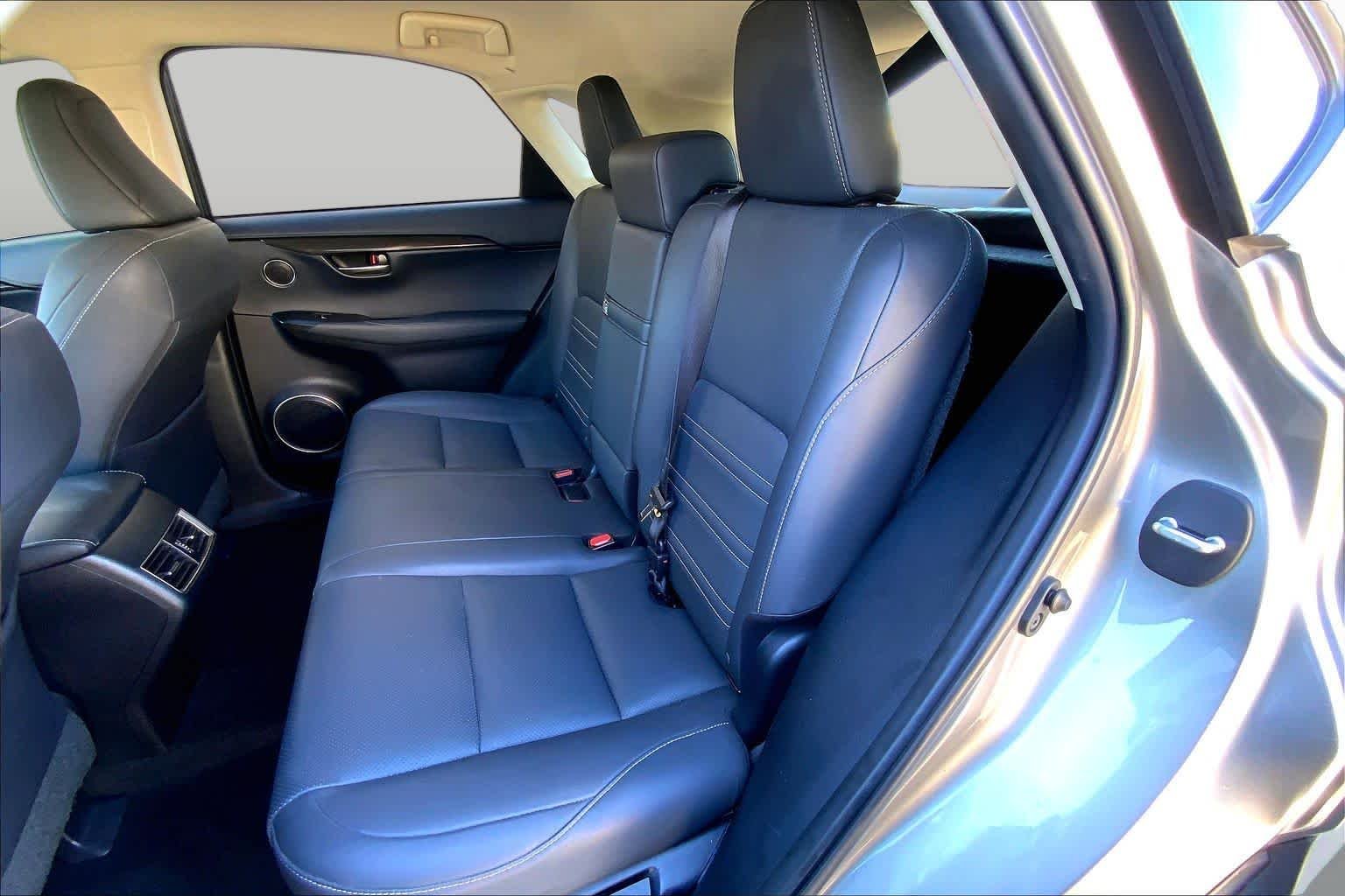 Used 2021 Atomic Silver Lexus  image 21