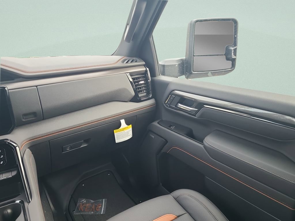 2026 GMC Sierra 2500HD AT4 - Photo 13
