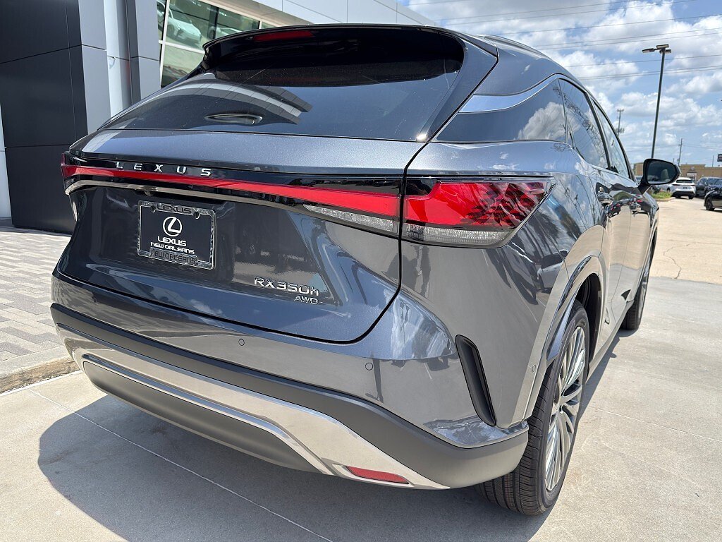 New 2026 Cloudburst Gray Lexus LUXURY image 9