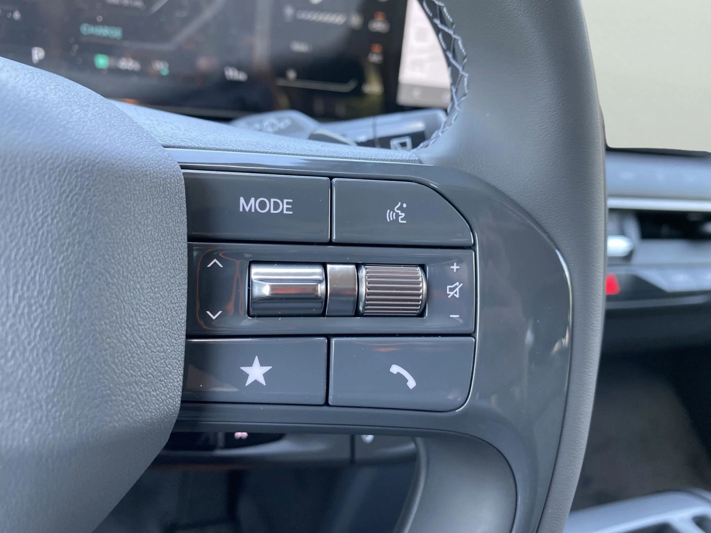 2026 Kia EV9 Wind - Photo 28