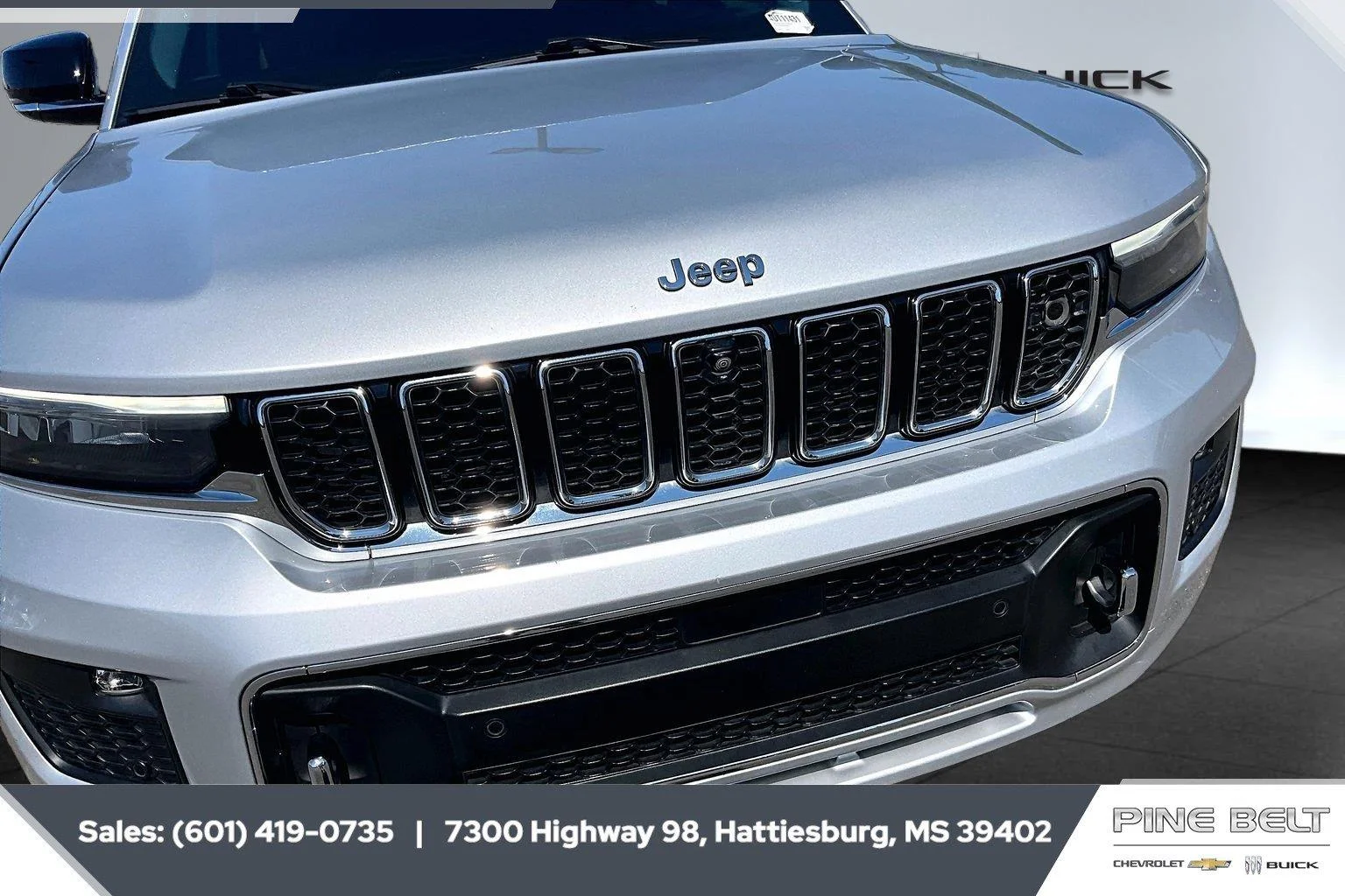 Used 2021 Silver Zynith Jeep Overland image 22