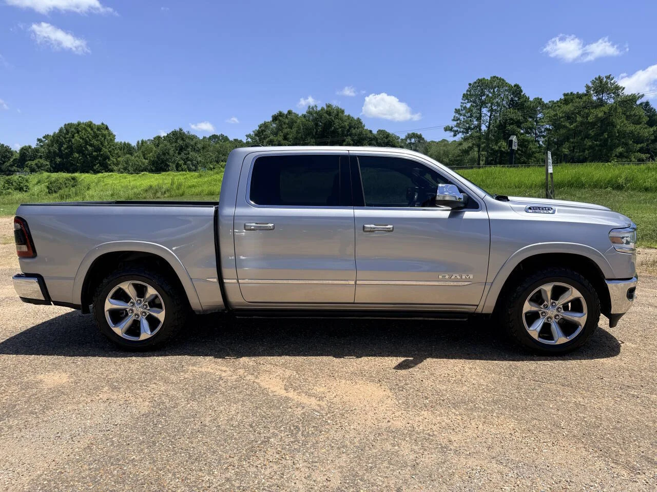 Used 2019 Silver RAM Limited 4x2 4dr Crew Cab 5.6 ft. SB Pickup image 6