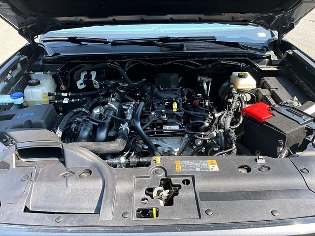 Used 2024 Gray Ford XLT image 10