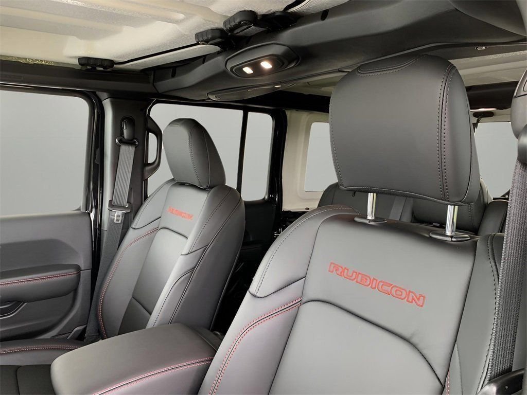 2025 Jeep Wrangler 4-Door Rubicon - Photo 27