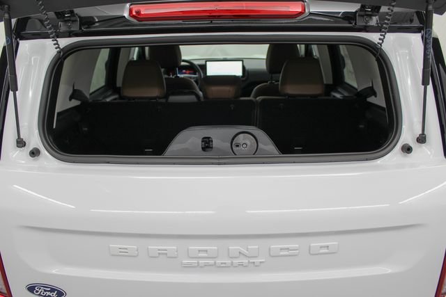 New 2026 Oxford White Ford Outer Banks® image 9
