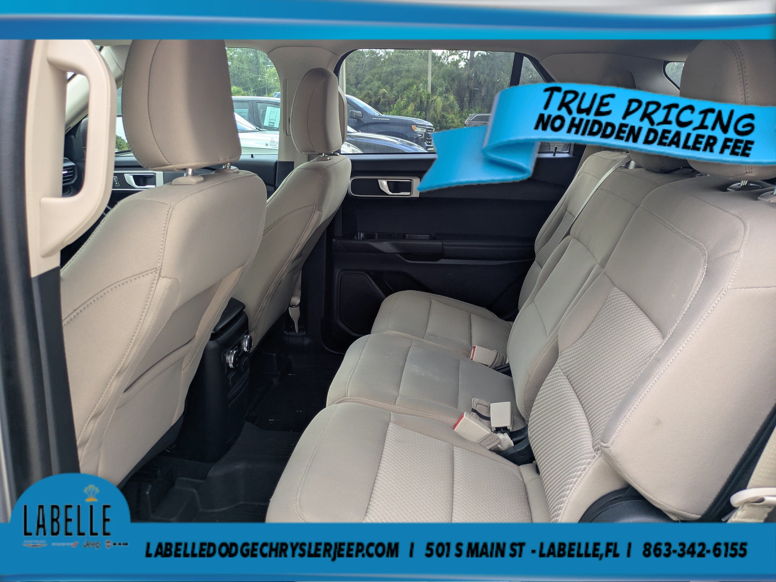 Used 2021 Silver Ford Base image 10