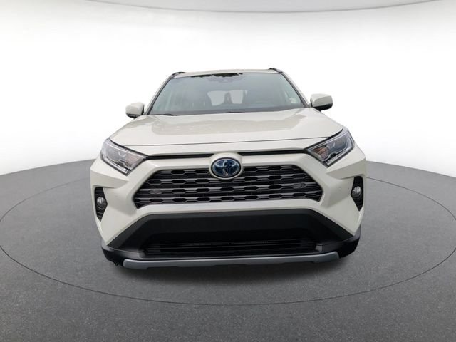 Certified Used 2020 White Toyota Limited image 9
