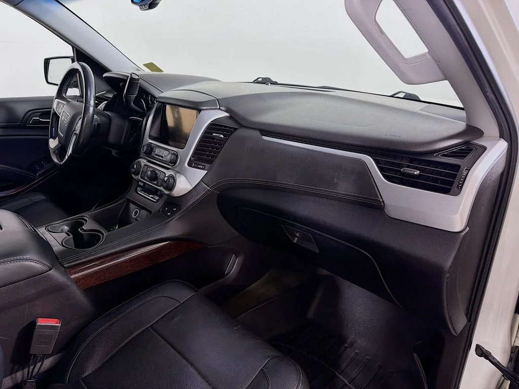 Used 2015 White GMC SLT 1500 image 28