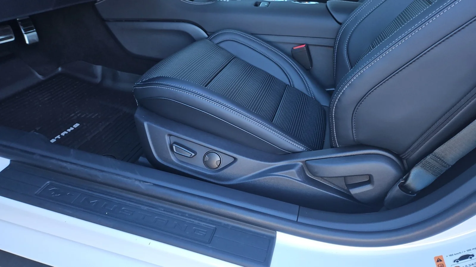 New 2026 Oxford White Ford GT Premium image 10