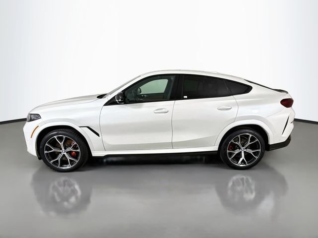 Used 2024 White Metallic BMW M60i image 4