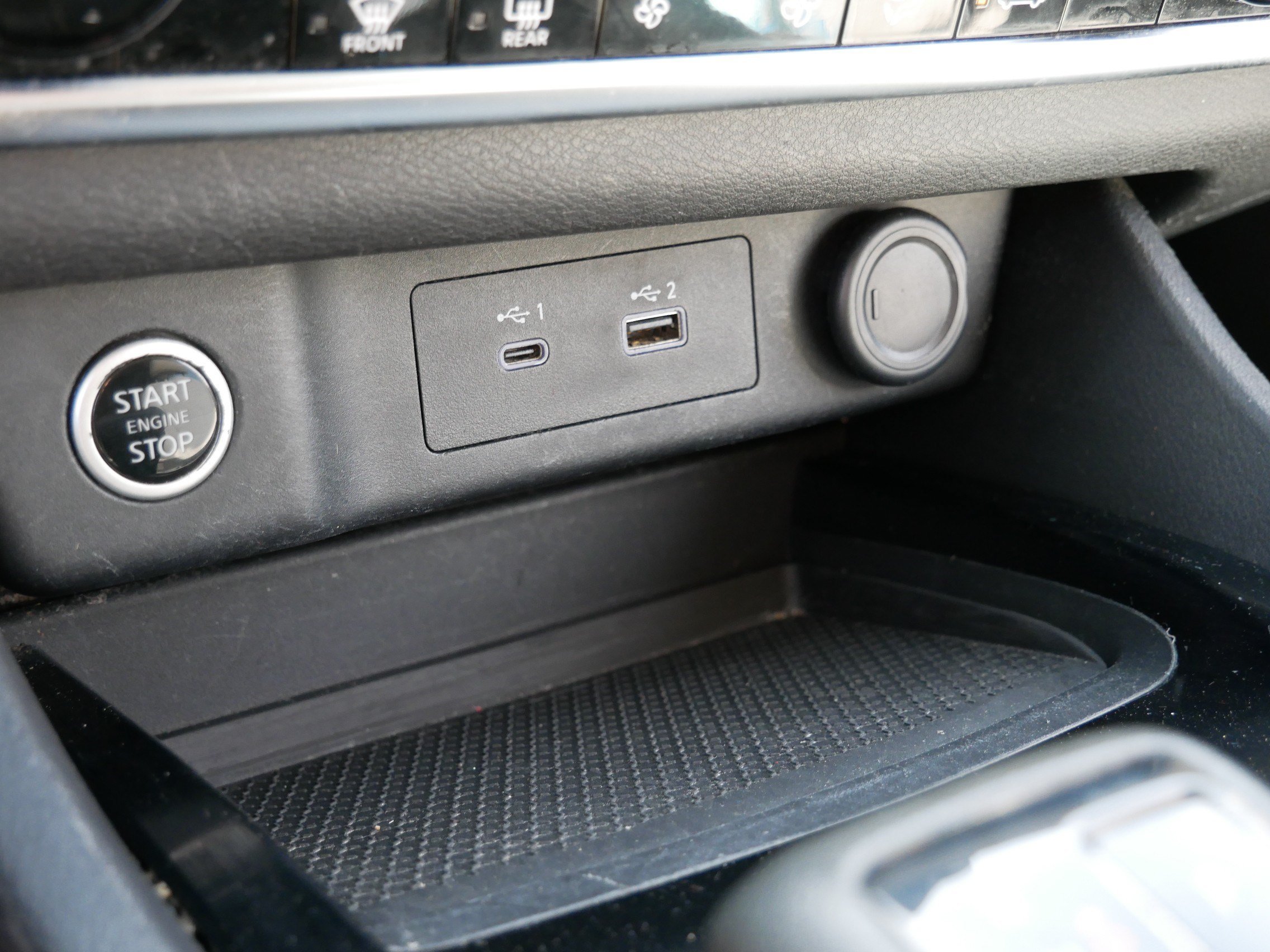 2021 Nissan Rogue SV - Photo 23