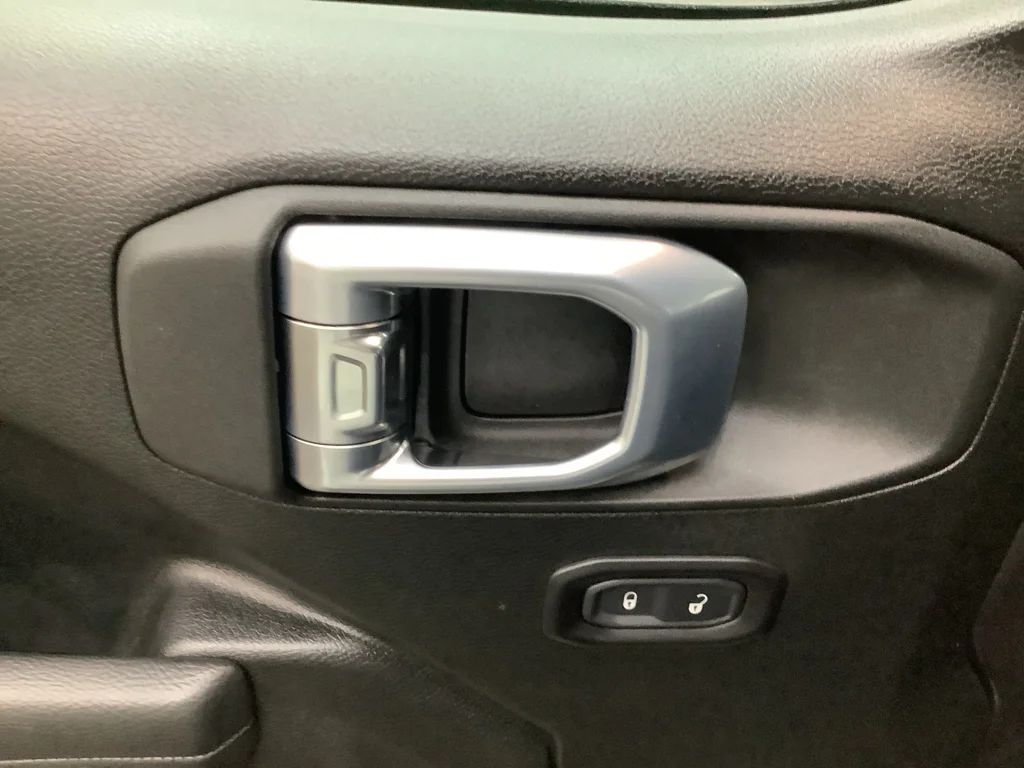 2026 Jeep Wrangler 2-Door Sport - Photo 16