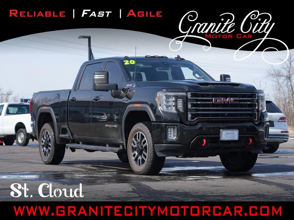2020 GMC Sierra 4WD Crew Cab Standard Box AT4's photo