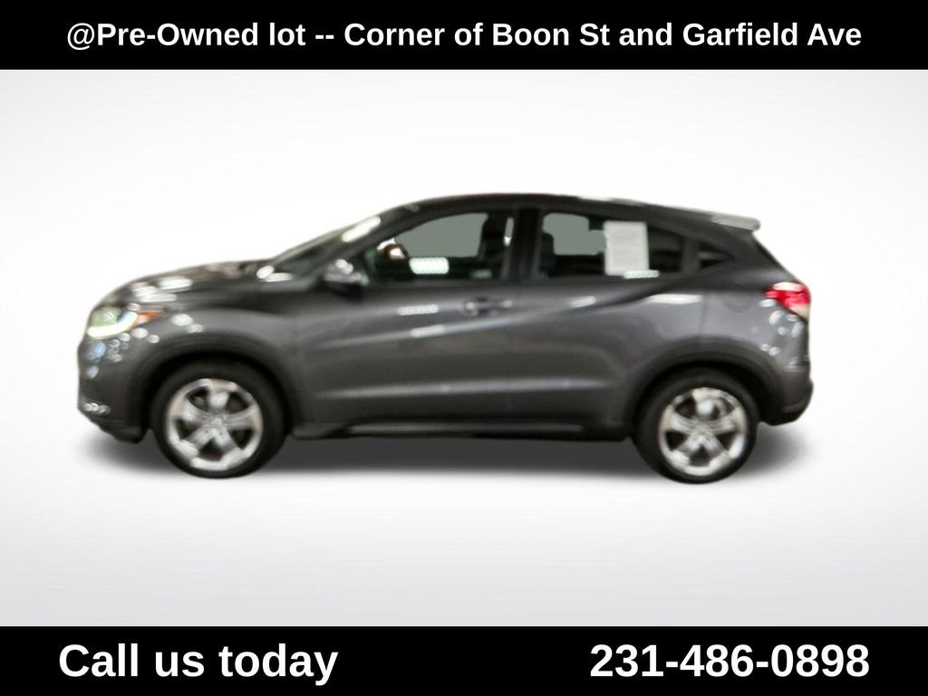 Used 2019  Honda LX image 2