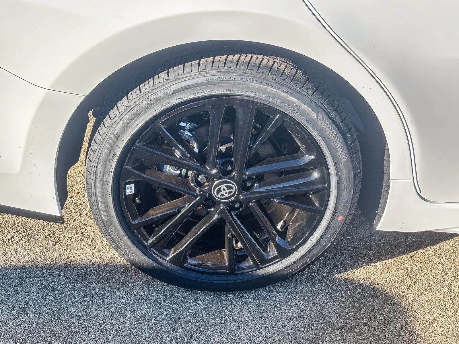 New 2026 Ice Cap Toyota SE image 11