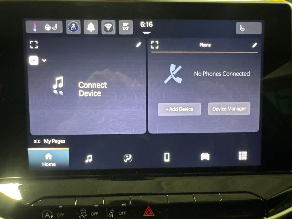New 2026 Hydro Blue Pearl-Coat Exterior Paint Jeep Latitude Altitude image 24
