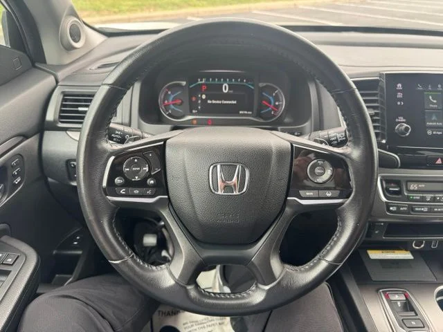2022 Honda Pilot SE - Photo 25