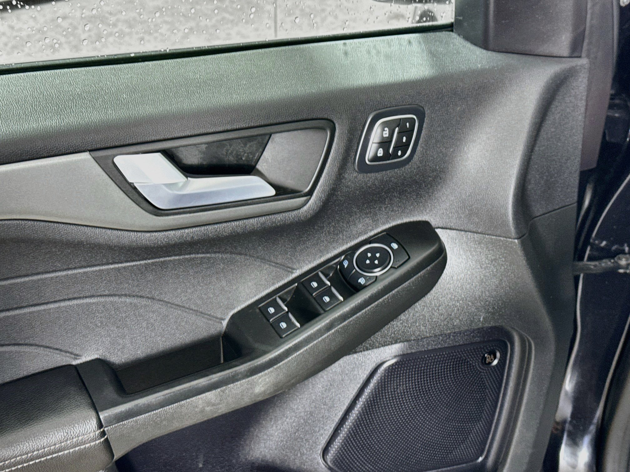 Used 2023 Agate Black Metallic Ford Active image 18