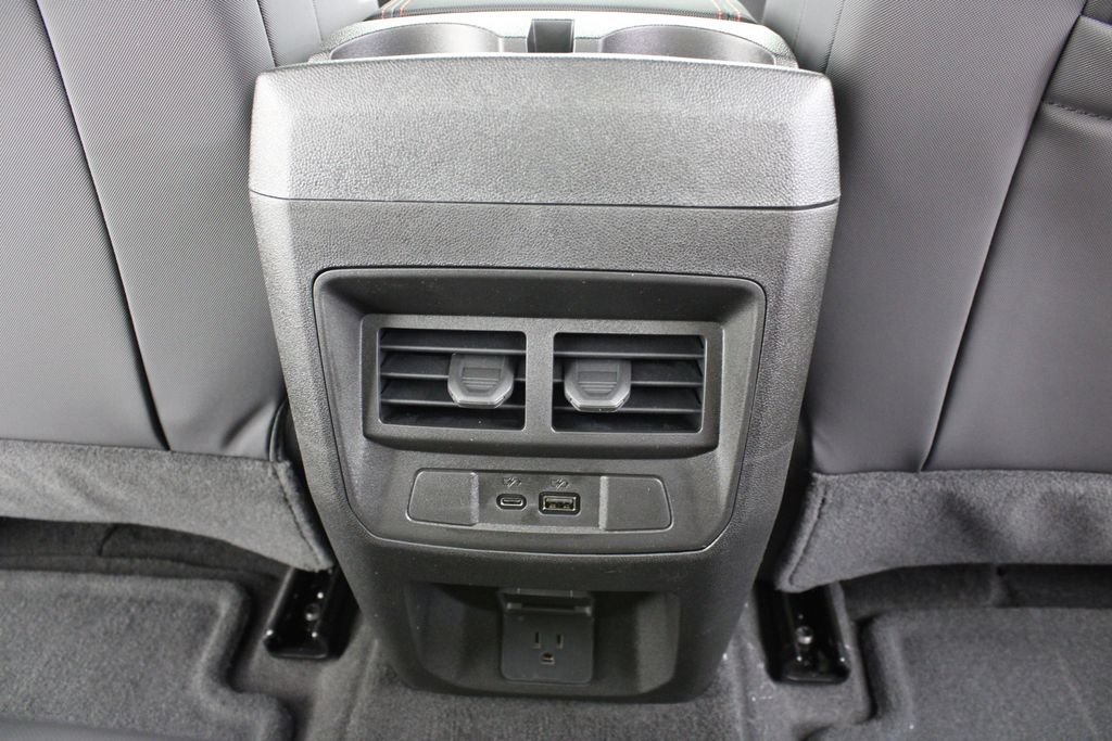 2026 Chevrolet Colorado Z71 - Photo 15