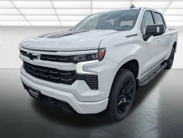 New 2026 Summit White Chevrolet RST image 28