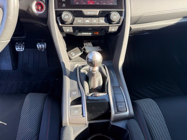 Used 2018 Red Honda Si image 30