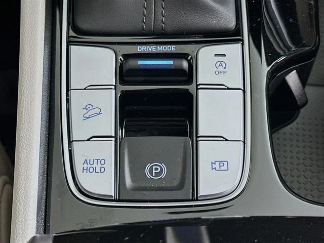 New 2026 Hyundai TUCSON SEL